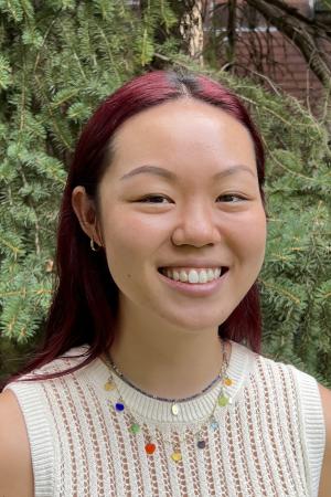 Headshot of Victoria Zhu